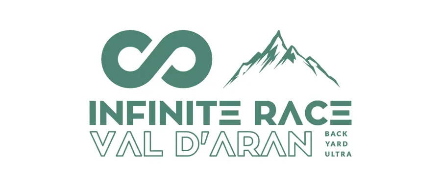Logotipo de la Infinite Race Val d'Aran Backyard Ultra: un símbolo de infinito y una cumbre de montaña en verde sobre fondo blanco